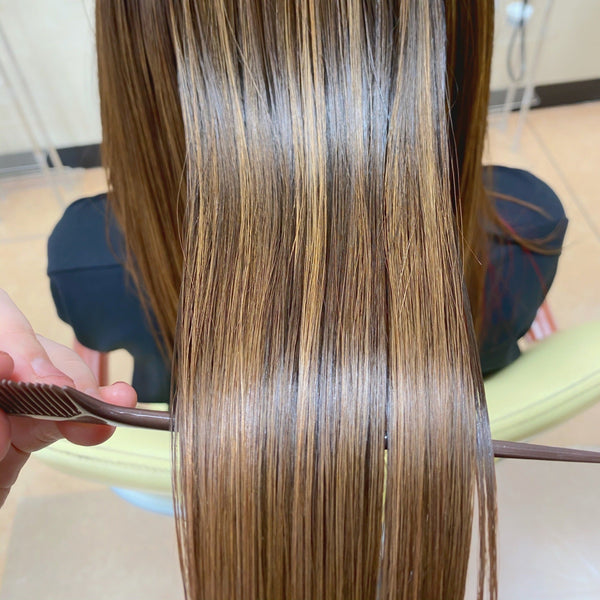 アミノ酸シャンプーの効果、実は誤解が多い。美容師が実際の変化を説明します
